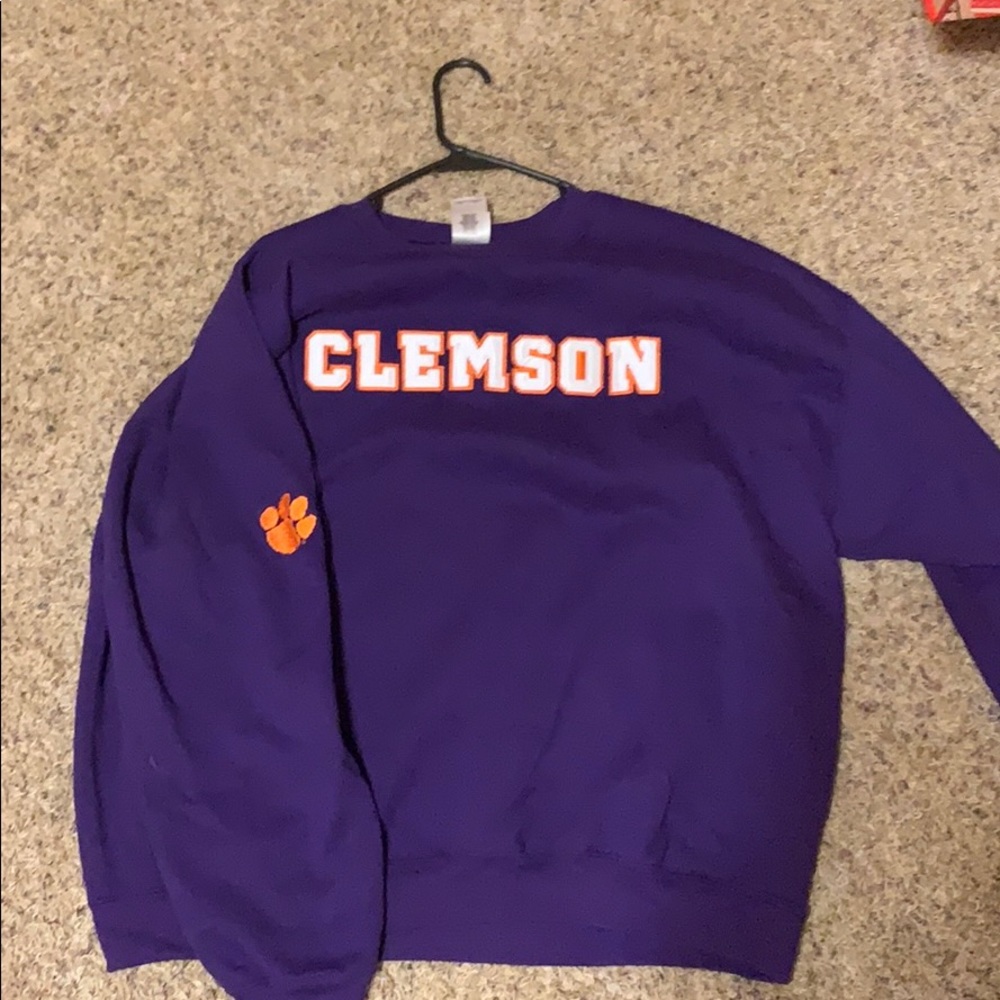 Clemson sweatshirt
